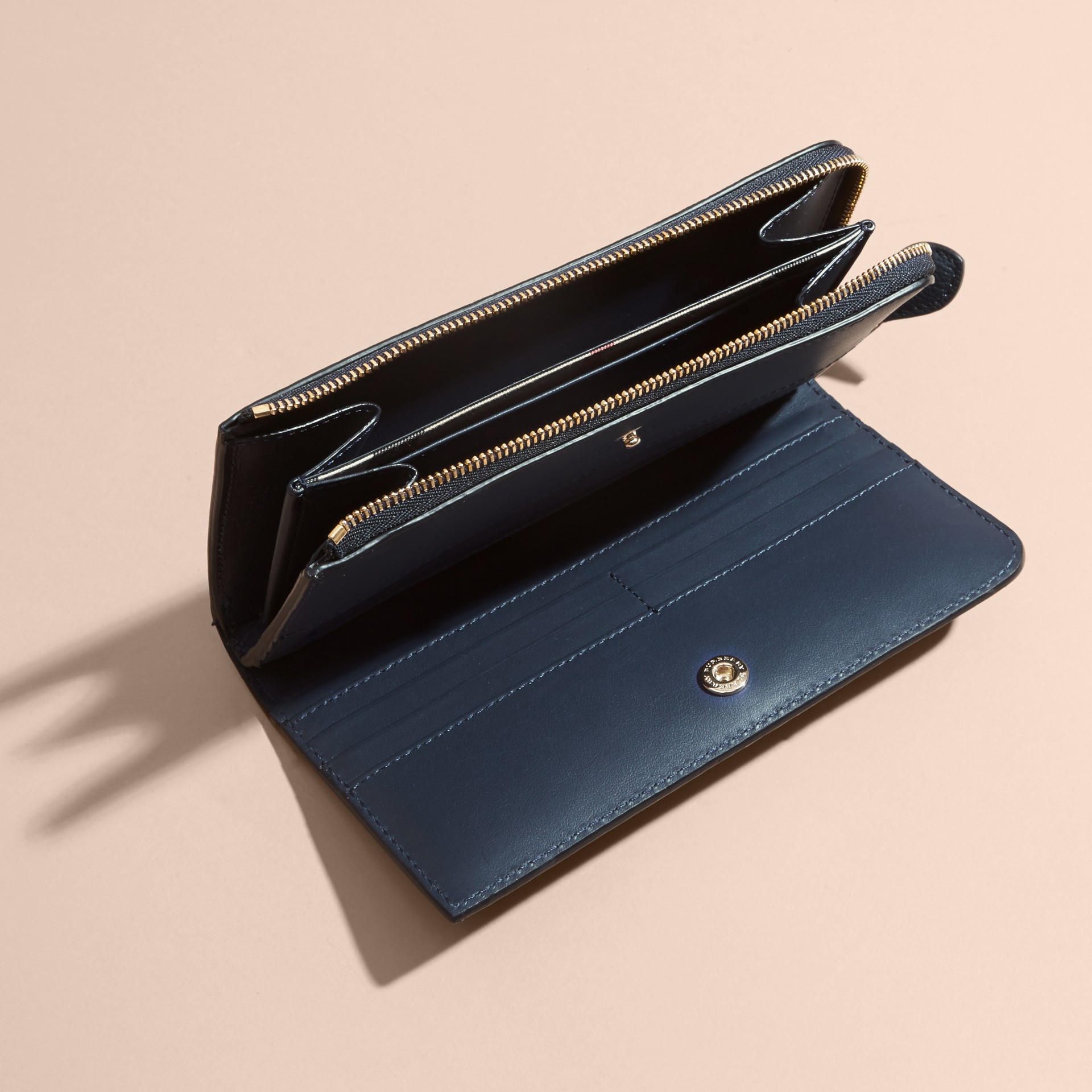Grainy Leather Ziparound Wallet in Blue Carbon - Women | Burberry