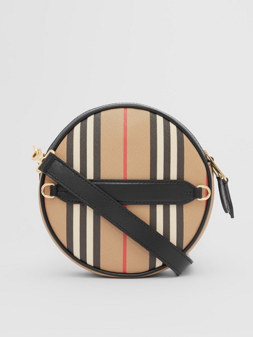 BURBERRY photo