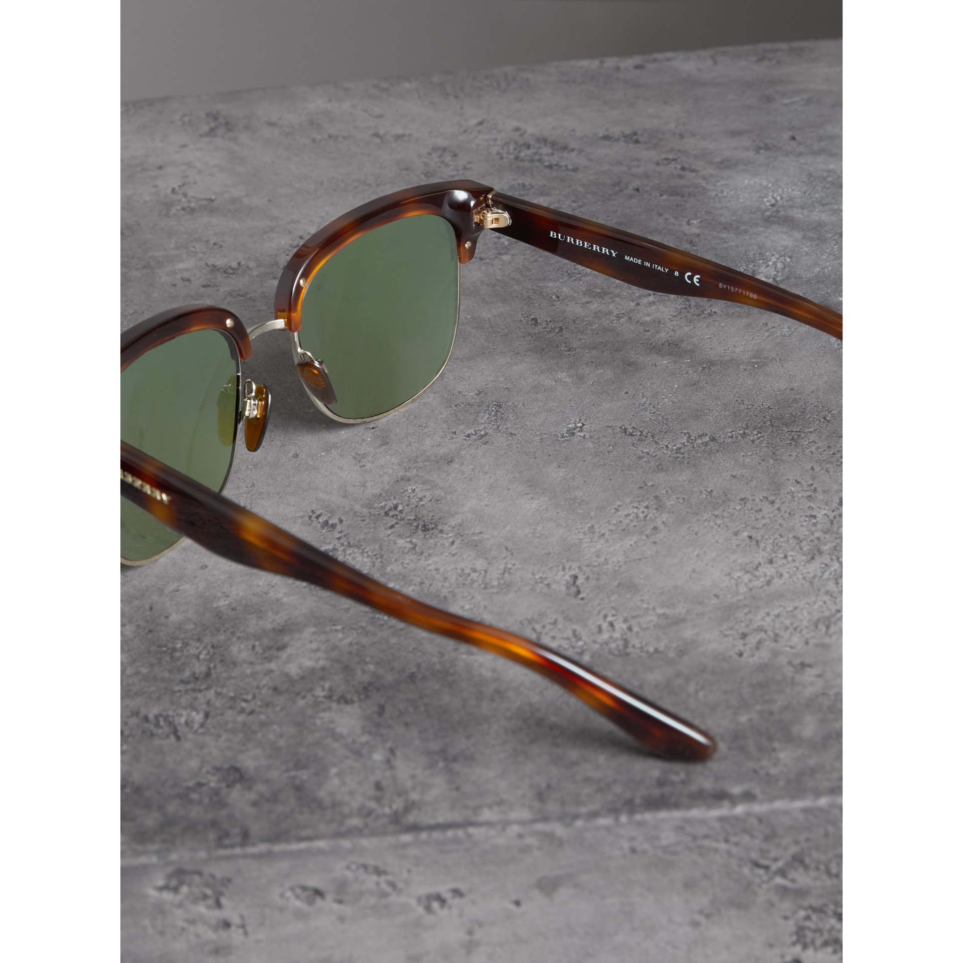 Dframe Sunglasses in Tortoise Shell Women Burberry United States
