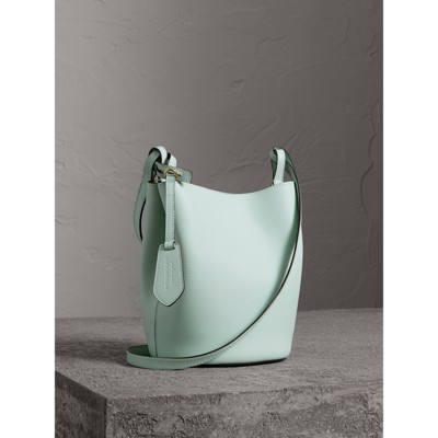 burberry crossbody bucket bag