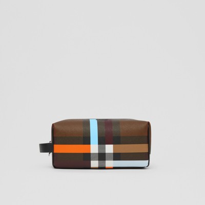 Burberry discount travel pouch