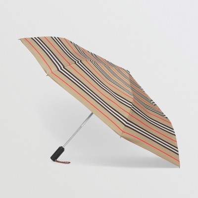 burberry monogram umbrella