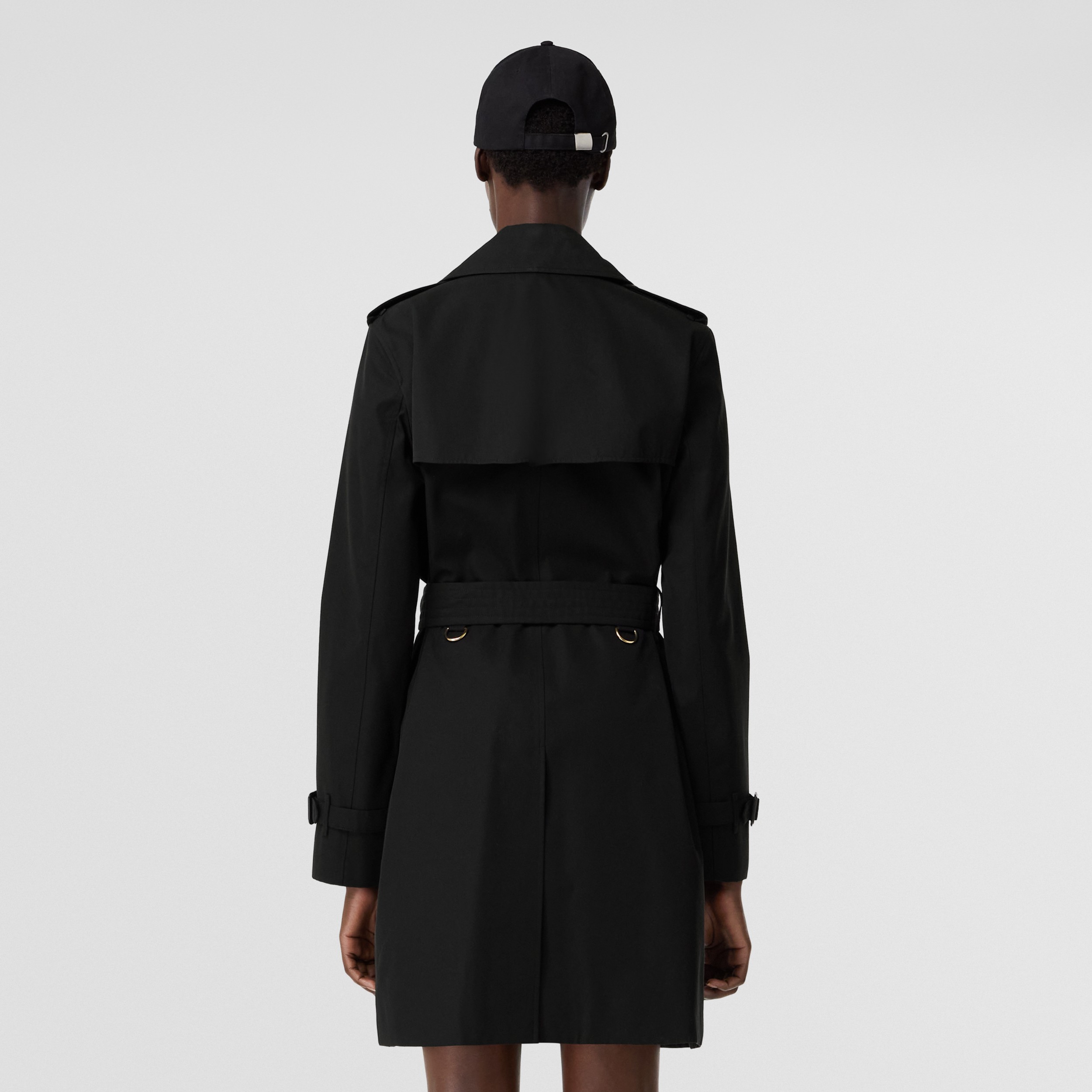 The Short Islington Trench Coat in Black Women Burberry® Official