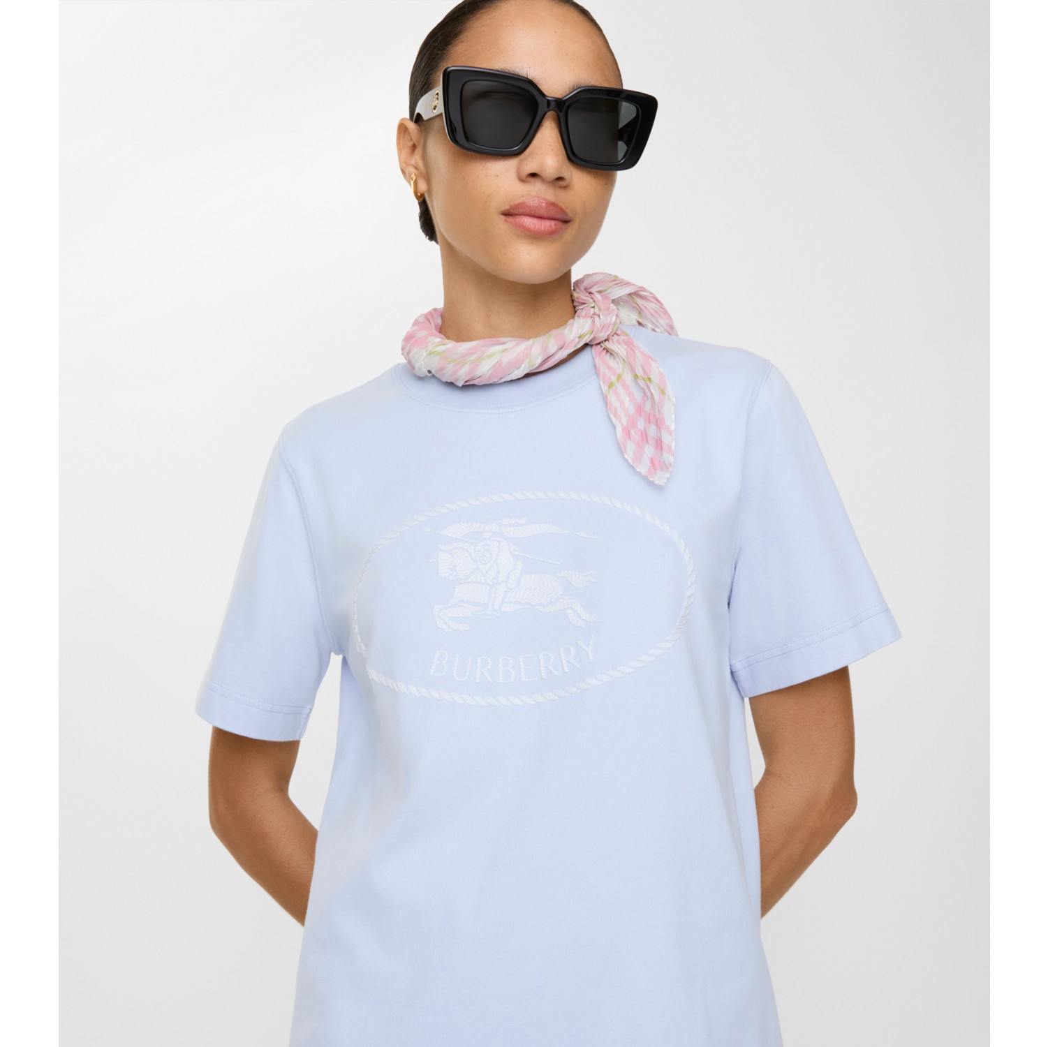 Knight Stamp Cotton T-shirt in Agapanthus blue - Women | Burberry® Official