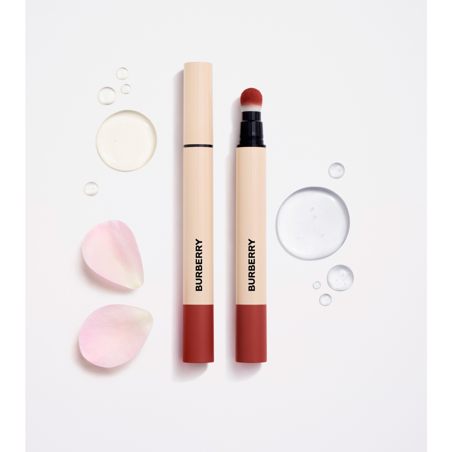 Burberry Brit Matte Lip Veil – Peony No.620 in Peony 620 - Women | Burberry® Official