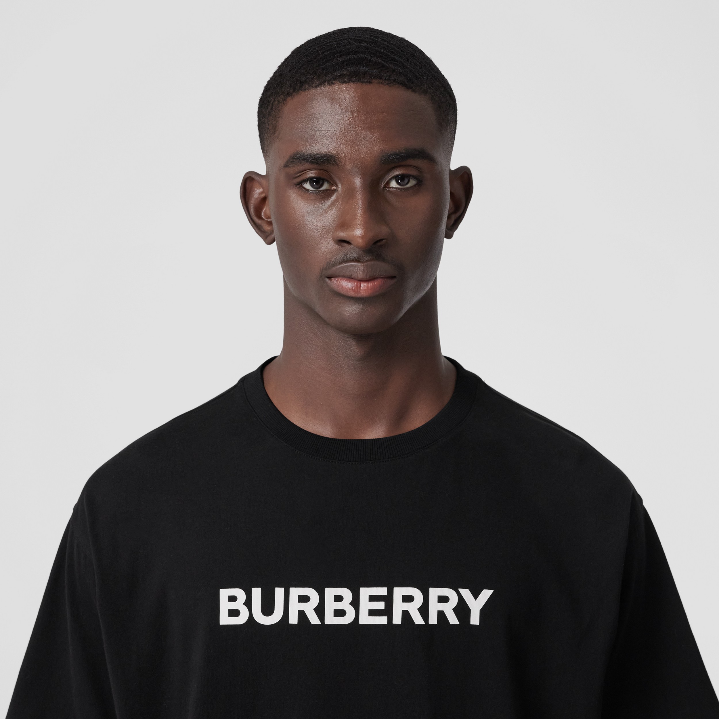 Logo Print Cotton Oversized T-shirt in Black | Burberry® Official - 2