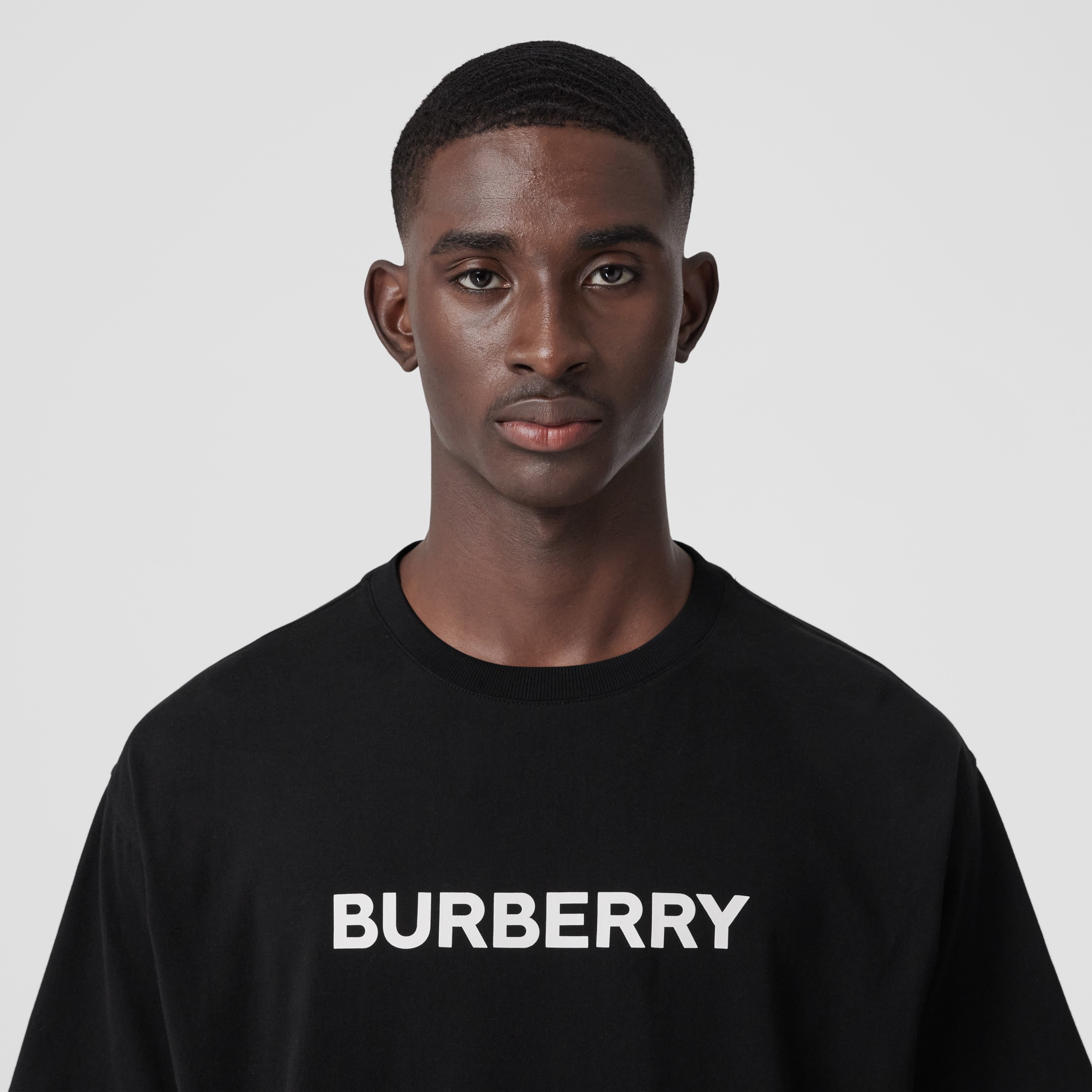 Logo Print Cotton T-shirt in Black | Burberry® Official