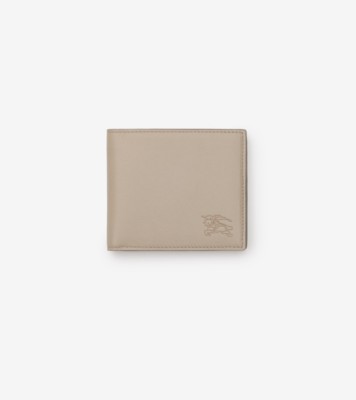 6CC76070-84FB-4618-83AA-