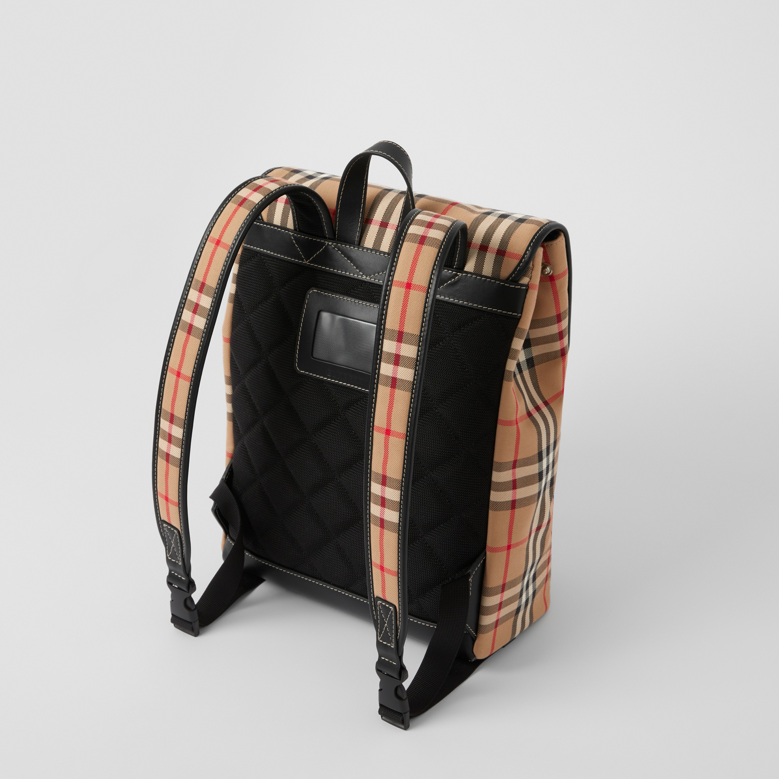 ヴィンテージチェックコットン バックパック (アーカイブベージュ) - チルドレンズ | Burberry®公式サイト ヴィンテージチェックコットン バックパック (アーカイブベージュ) - チルドレンズ | Burberry®公式サイト