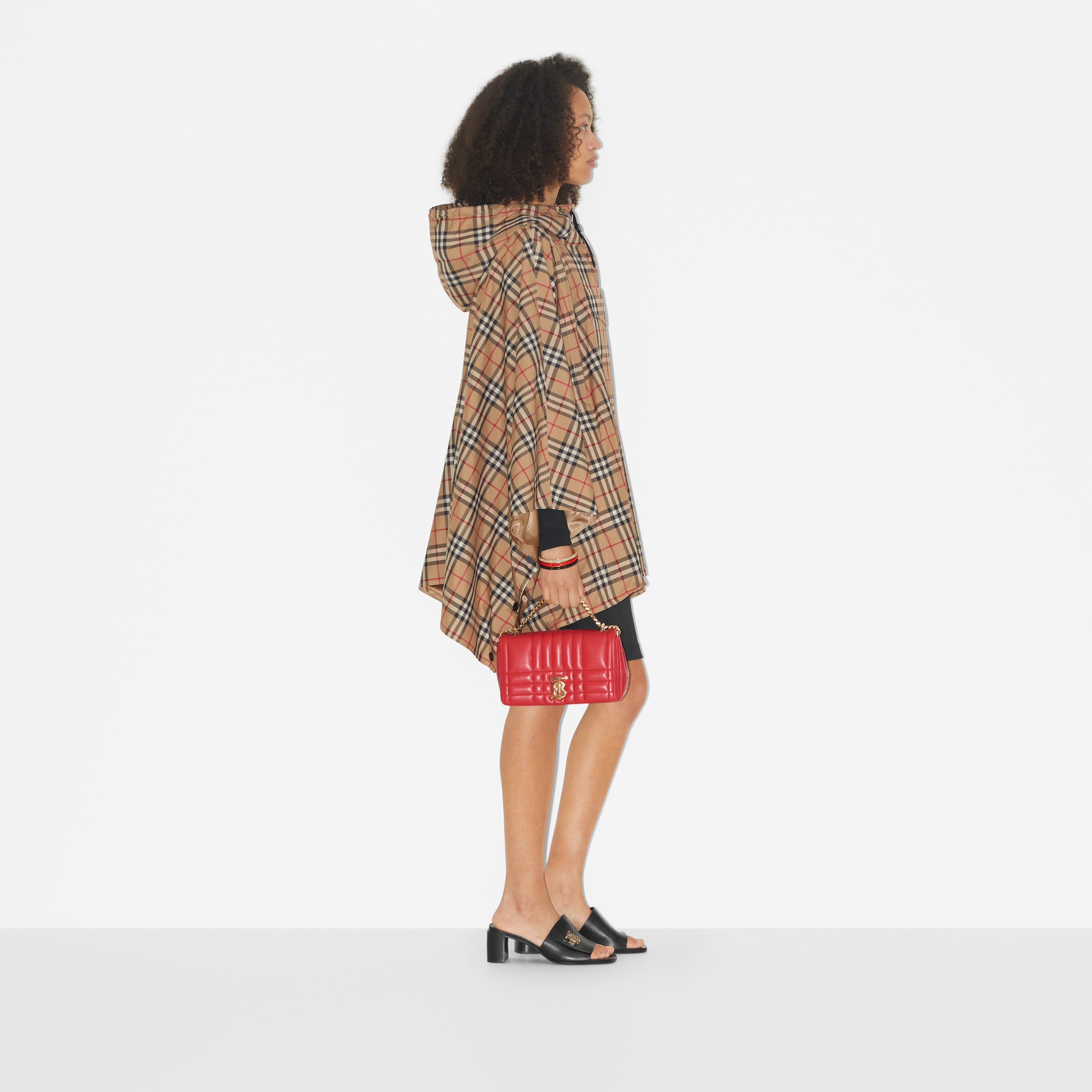 Poncho en tejido Check con capucha (Beige Vintage) | Burberry® oficial - 3