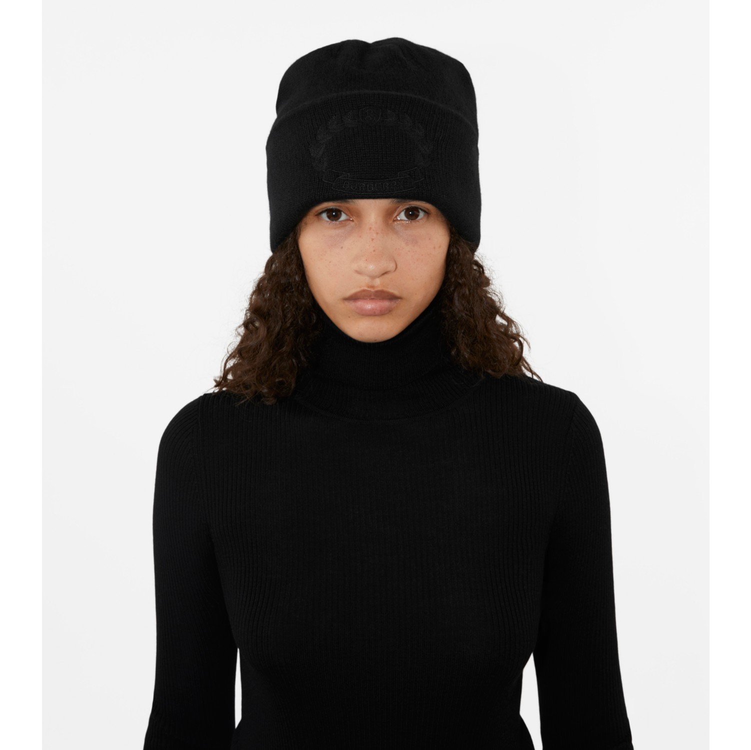 Burberry pom best sale pom hat