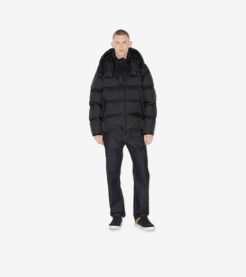 Detachable Sleeve Nylon Puffer Jacket In Black - Men | Burberry® Official