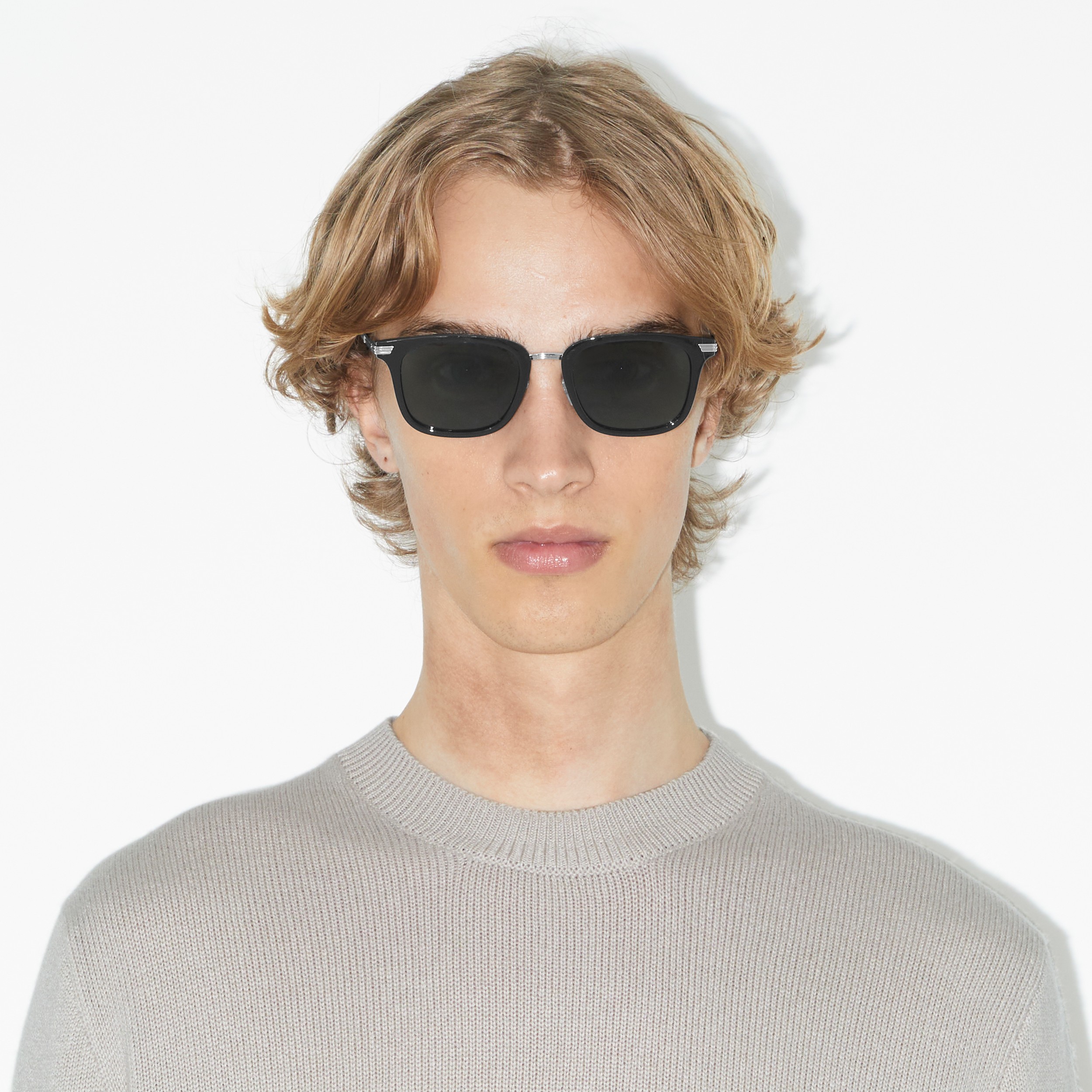 Sonnenbrille mit eckiger Fassung (Schwarz/palladiumfarben) | Burberry® - 4