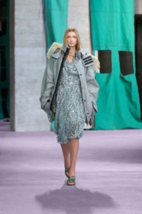 2025年夏ランウェイショー | Burberry® 公式サイト 2025年夏ランウェイショー | Burberry® 公式サイト