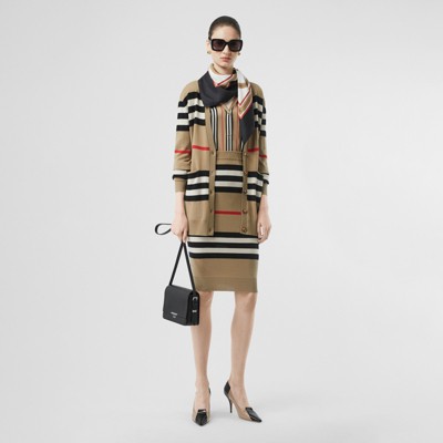 burberry small leather grace bag