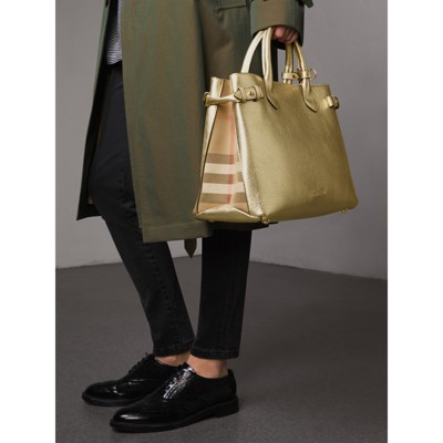 burberry the medium banner in leather and house check