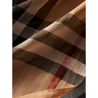 burberry wool scarf