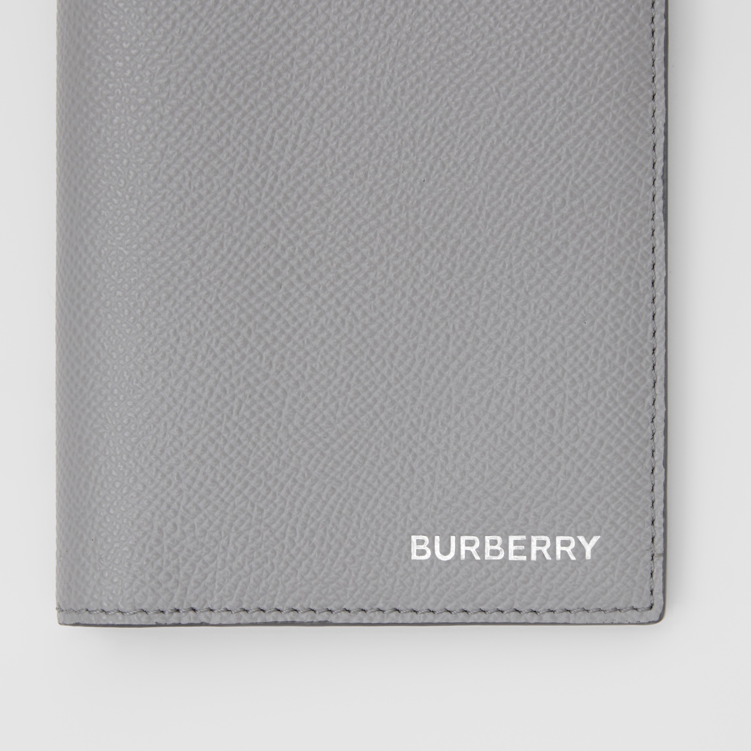 Grainy Leather Passport Holder in Cloud Grey Men Burberry United States