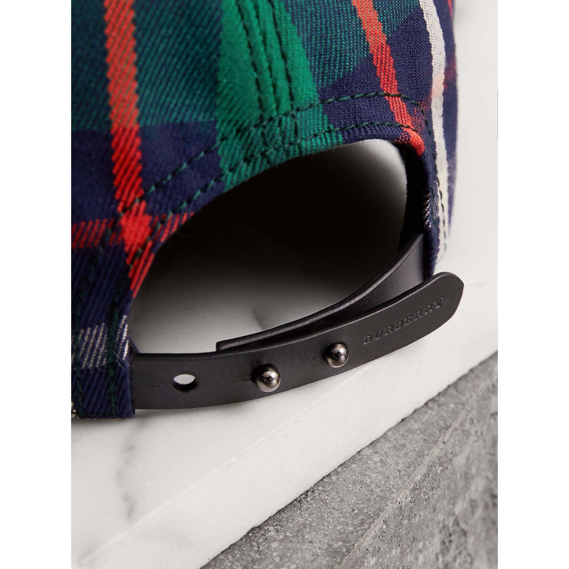 Check Baseball Cap in Forest Green Burberry United Kingdom