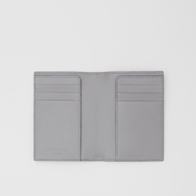 burberry passport holder women's