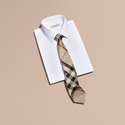 cravate burberry pas cher