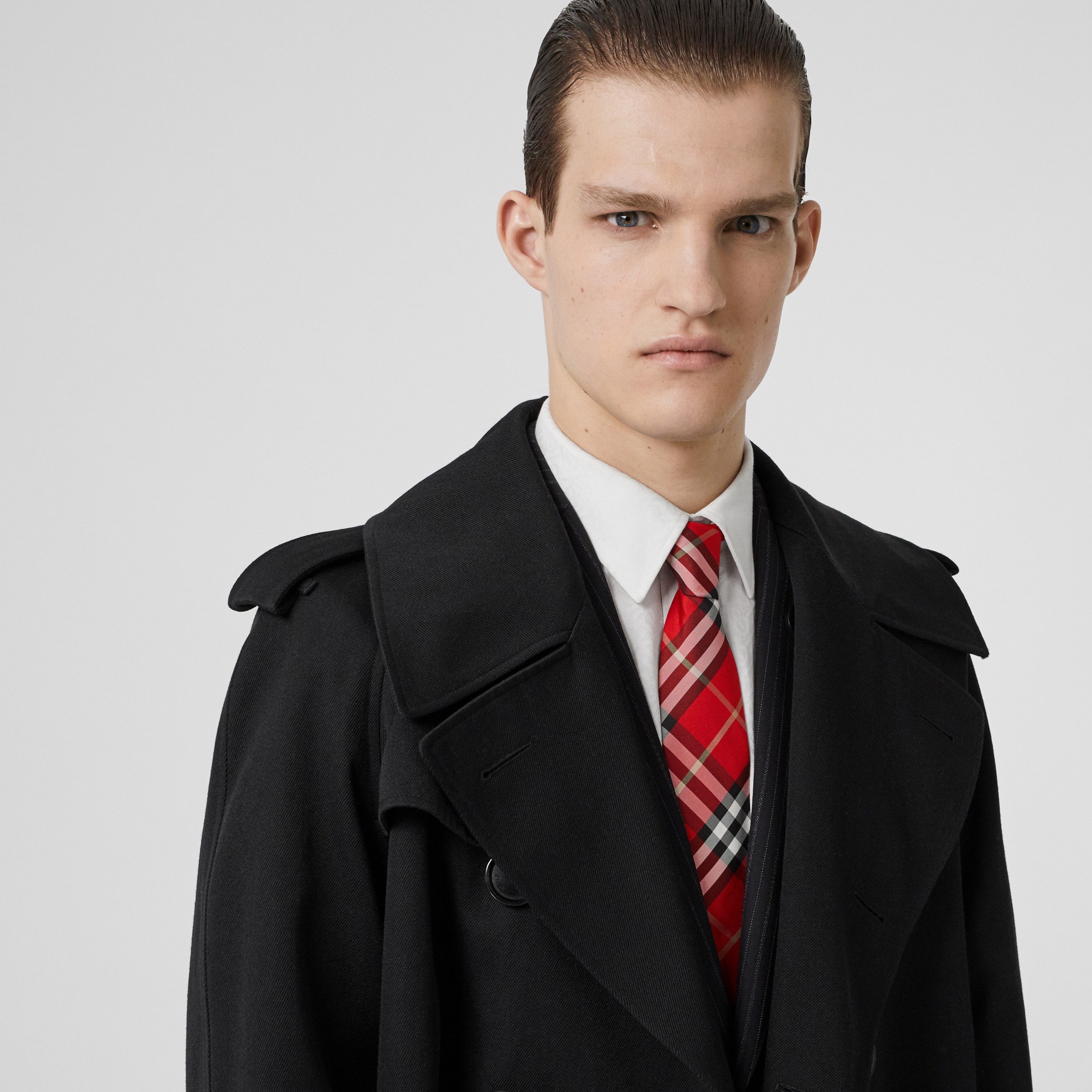 burberry tie outfit
