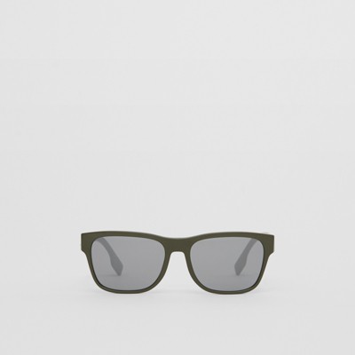 burberry logo sunglasses
