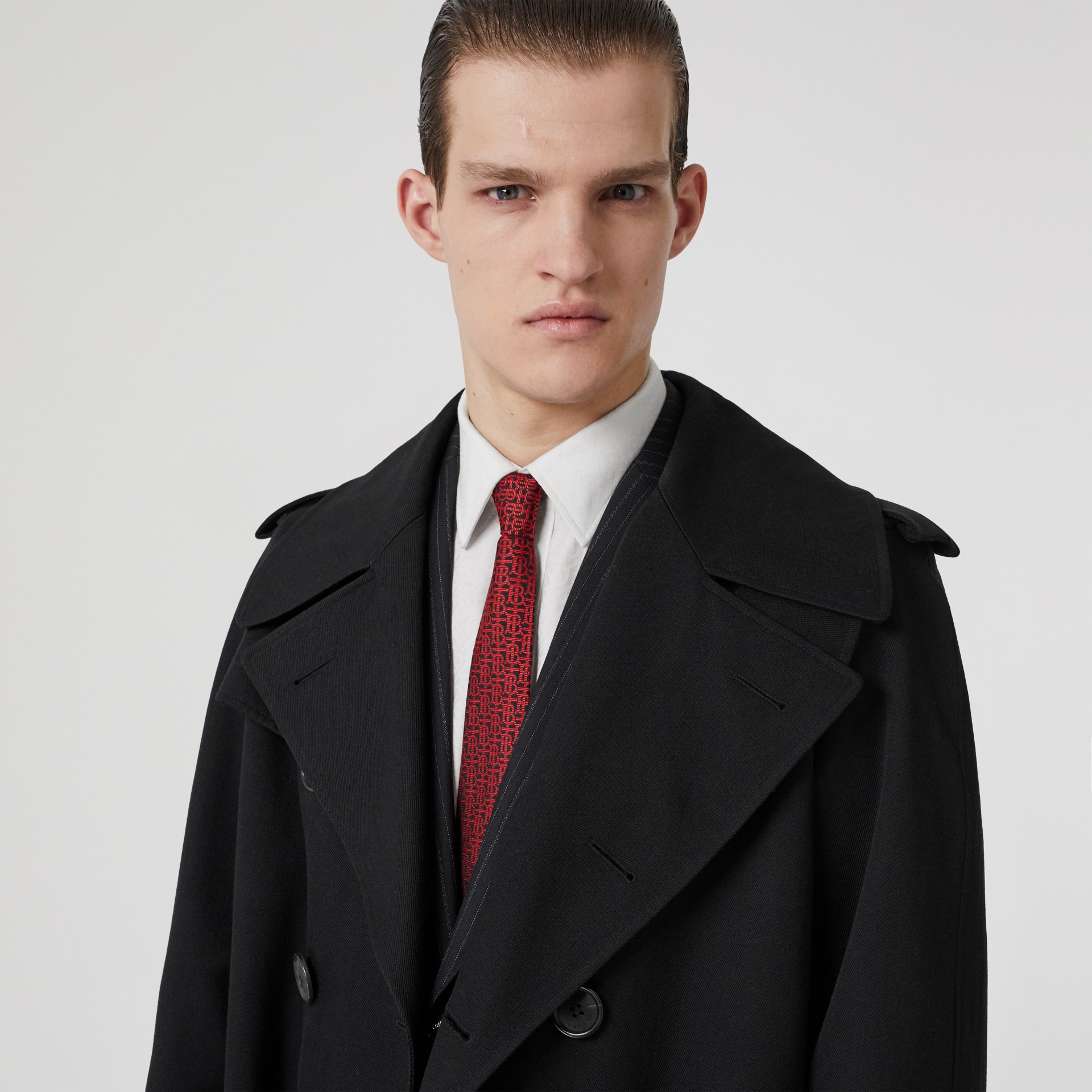 burberry tie outfit