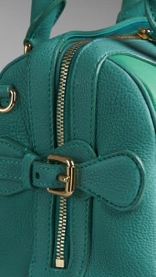 aqua green the mini bee in horseferry check - image 6