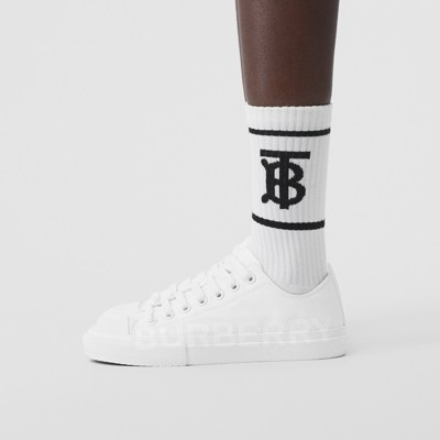 burberry trainers white