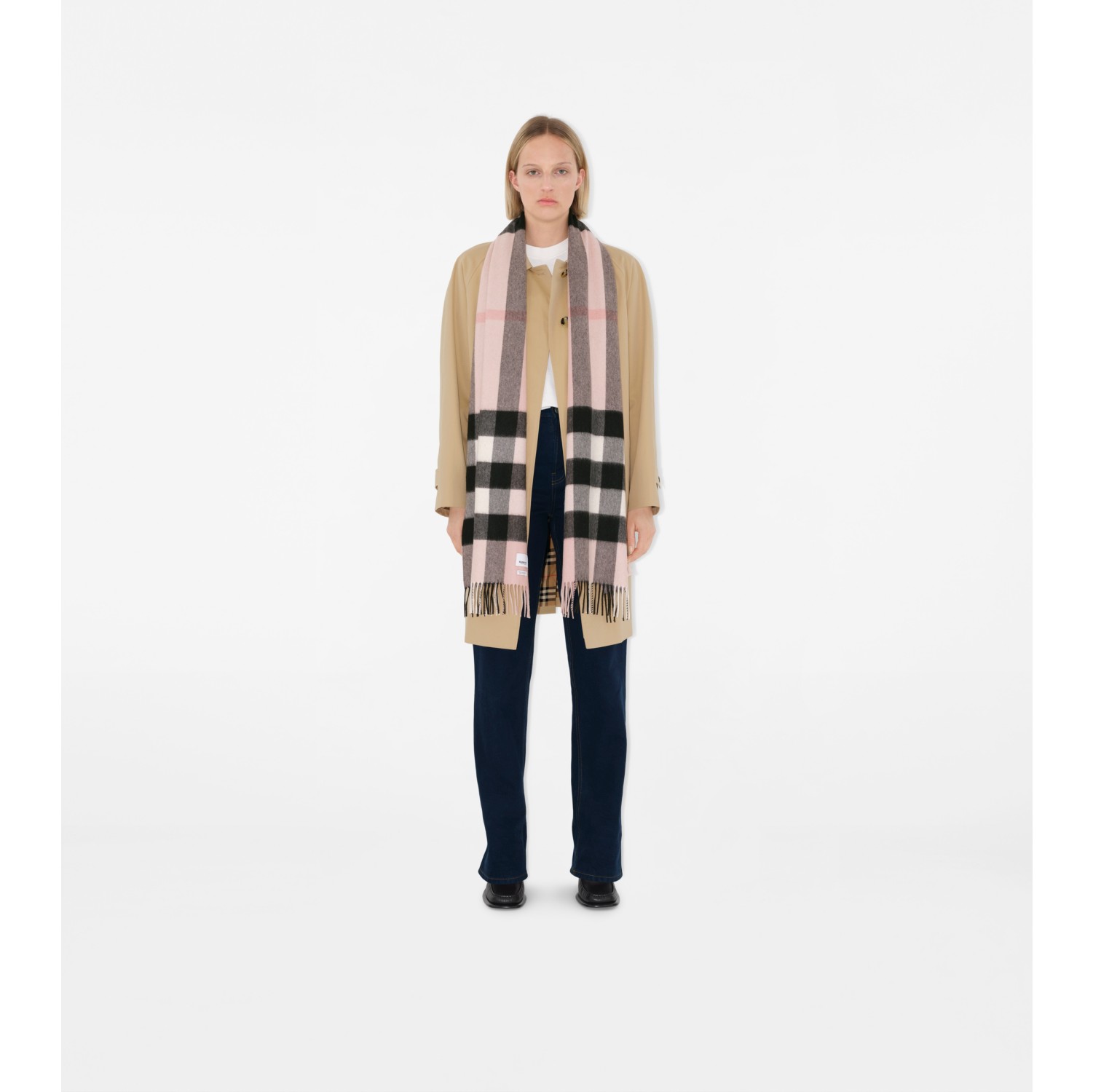 Check Cashmere Scarf in Ash rose Burberry Official