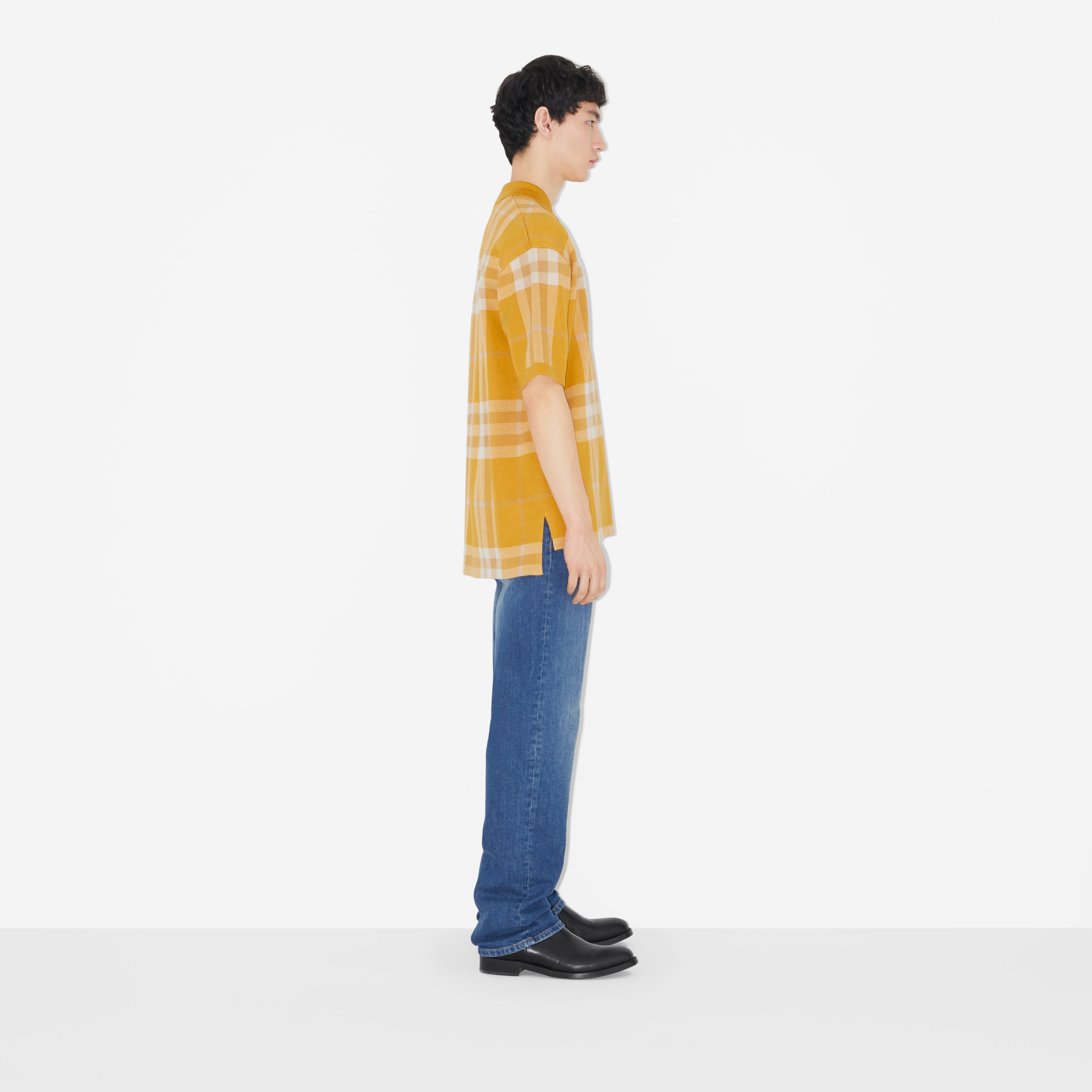 체크 실크 울 자카드 폴로셔츠 (메리골드) - 남성 | Burberry® - 3