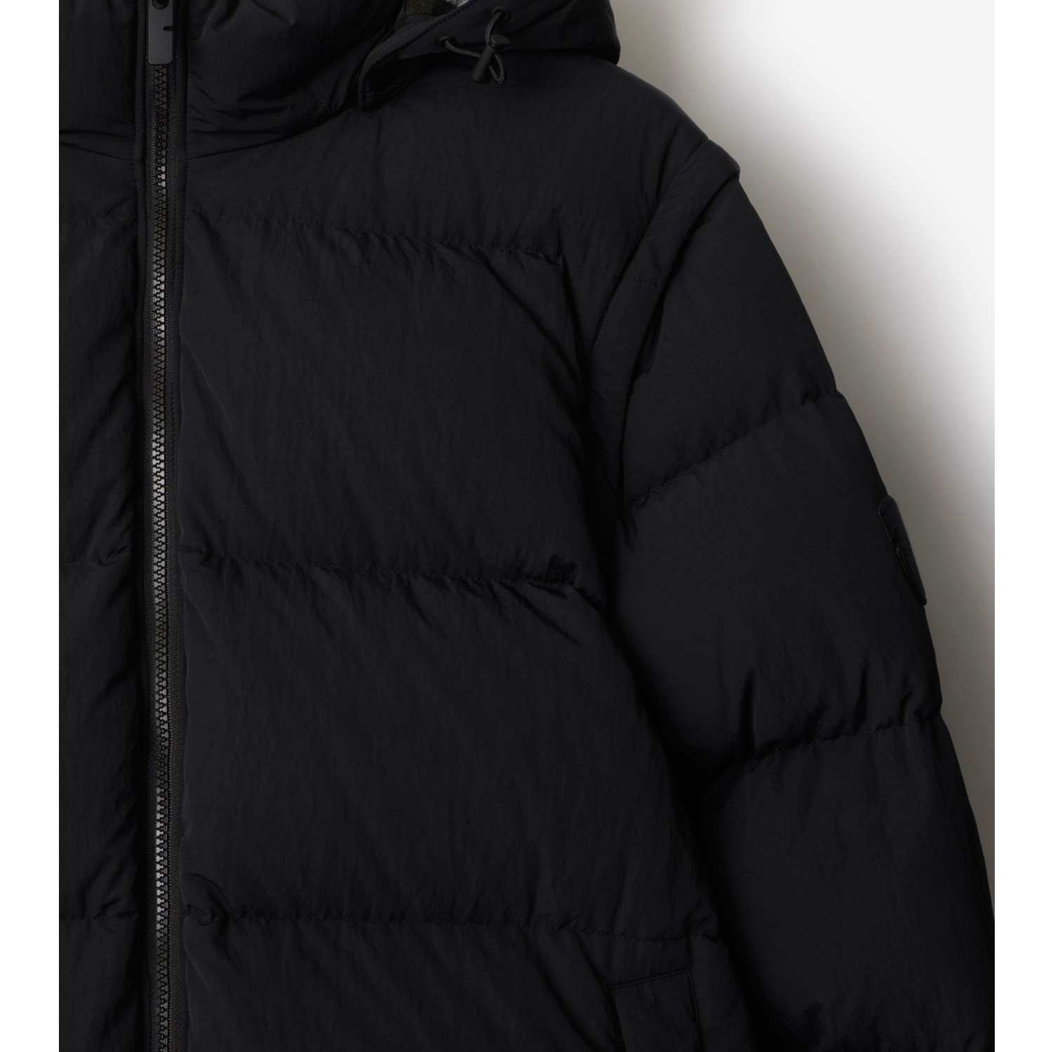 Detachable Sleeve Nylon Puffer Jacket