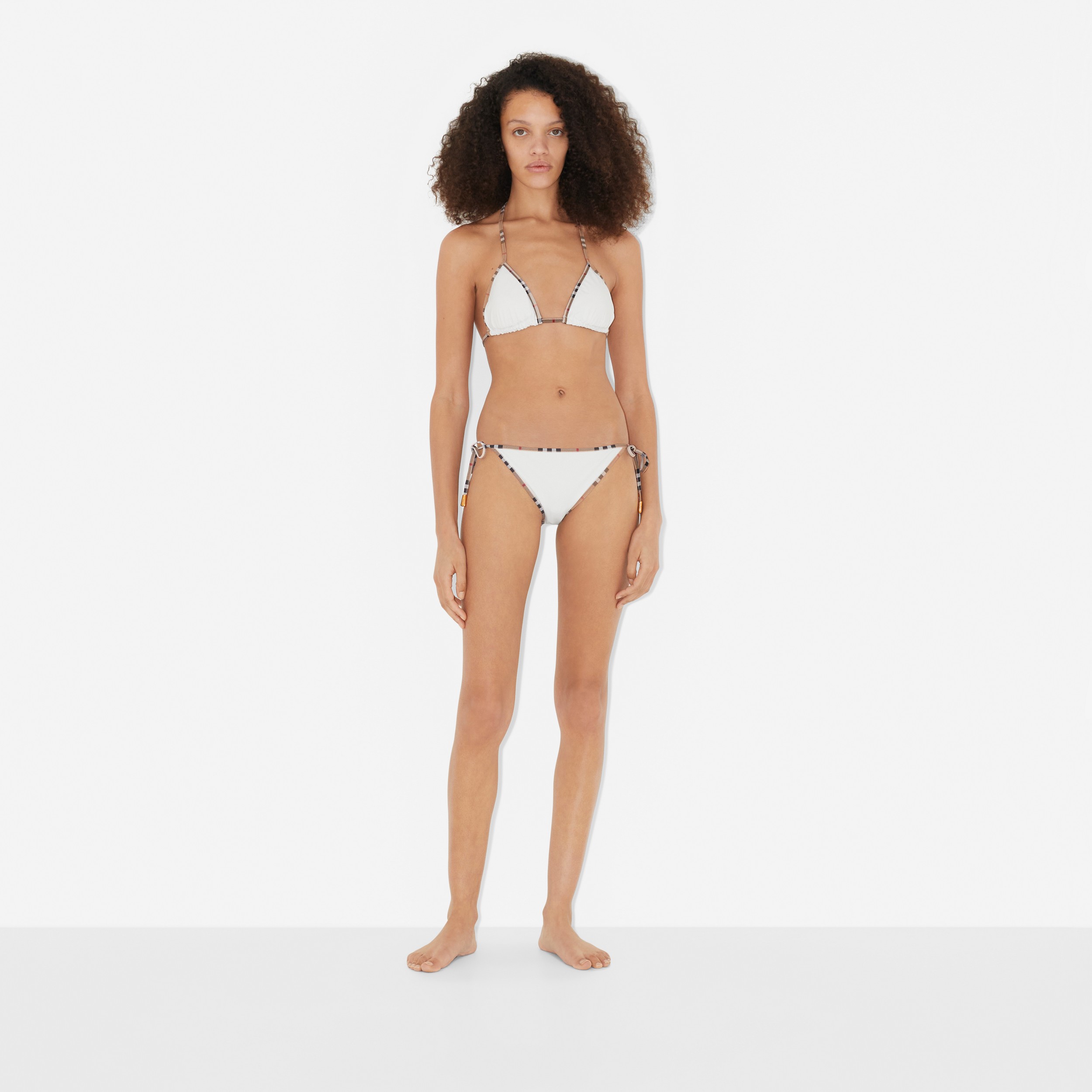 Bikini de triángulo en nailon elástico con detalles Check (Blanco) - Mujer | Burberry® oficial - 2