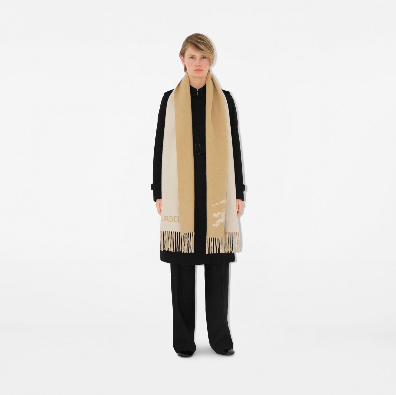 リバーシブル EKD カシミアスカーフ (ソープ) | Burberry®公式サイト リバーシブル EKD カシミアスカーフ (ソープ) | Burberry®公式サイト
