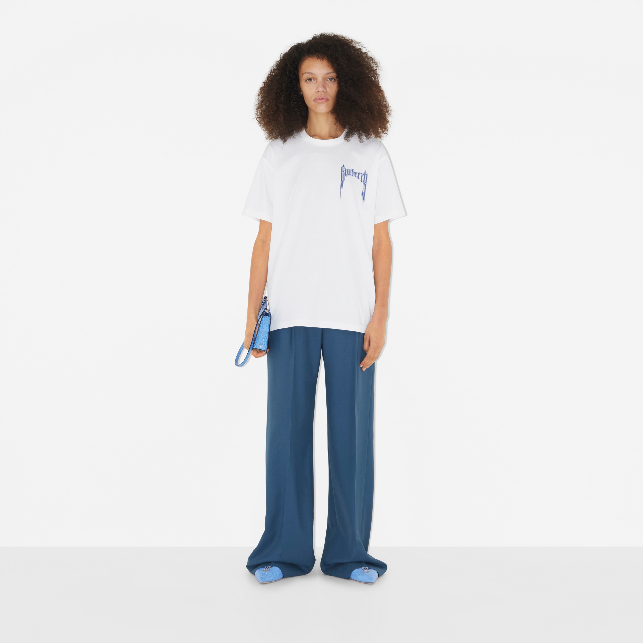 Logo Print Cotton Oversized T-shirt in White - Women | Burberry® Official - 2
