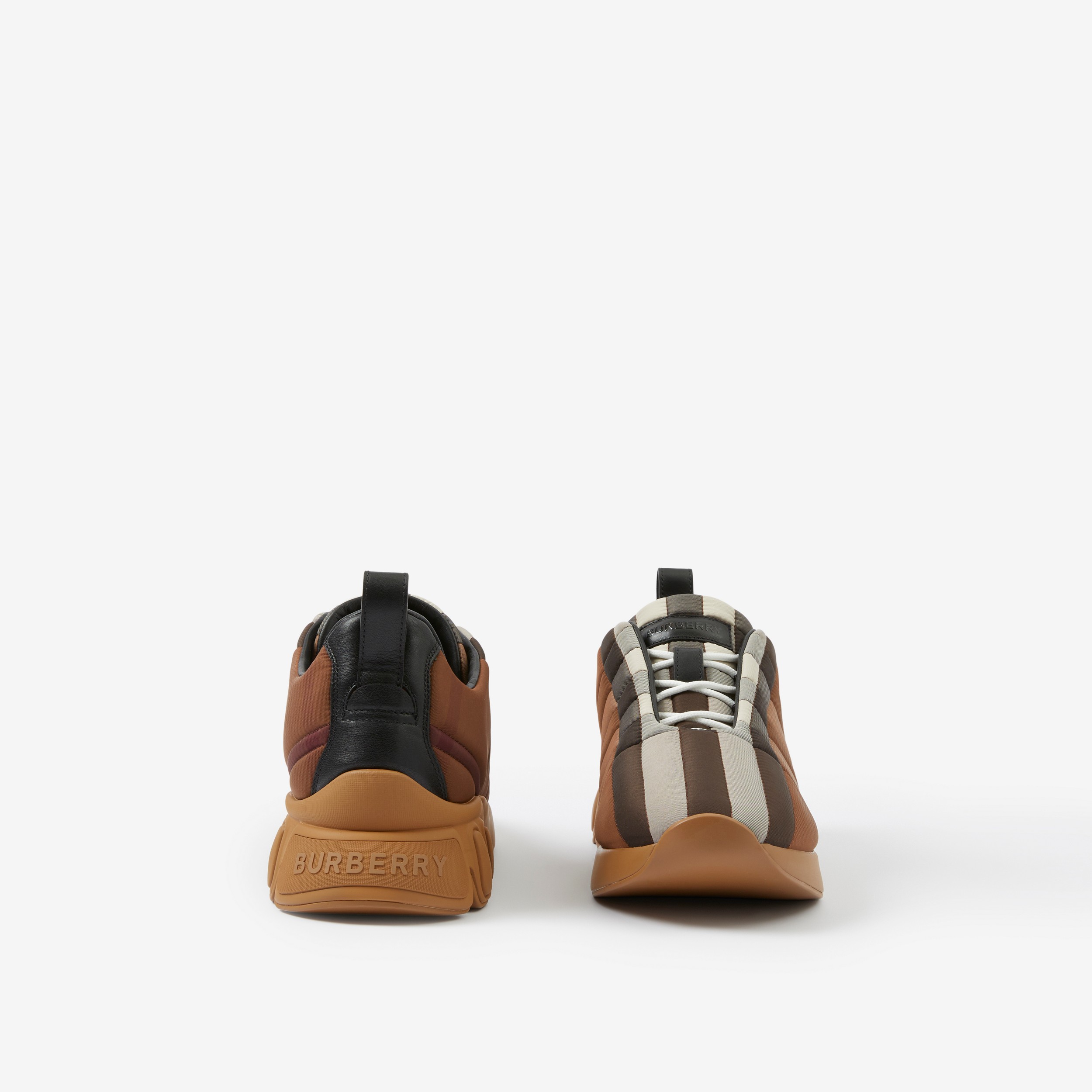 Sneakers Classic en cuir et nylon matelassé (Bouleau Brun Sombre) - Homme | Site officiel Burberry® - 4