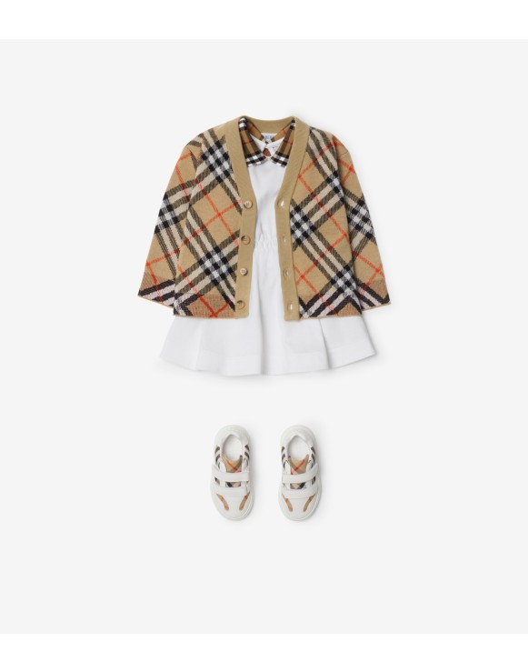 ベイビー ニットウェア | Burberry® 公式サイト