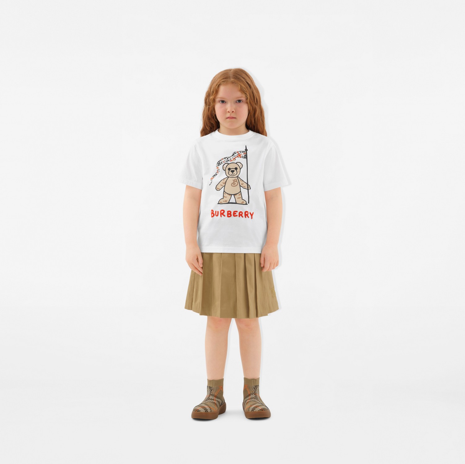 トーマスベア・コットンTシャツ (ホワイト) | Burberry®公式サイト トーマスベア・コットンTシャツ (ホワイト) | Burberry®公式サイト