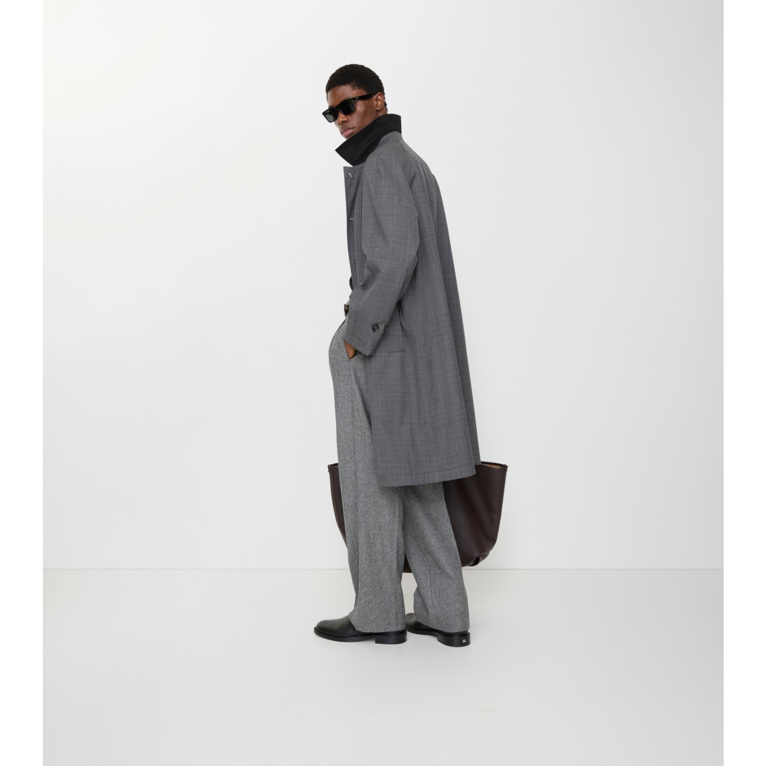 Long Reversible Check Wool Parkbury Car Coat in Silhouette blue/granite grey - Men | Burberry® Official