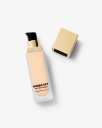 Burberry Beyond Wear Matte Foundation