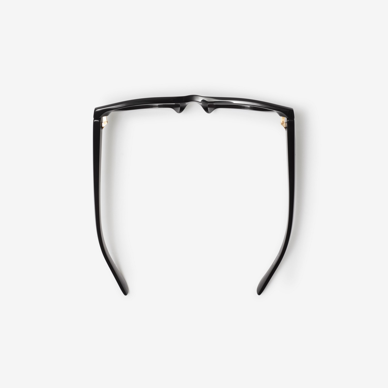 Shield Facet Cat-eye Sunglasses in Transparent black Shield Facet Cat-eye Sunglasses in Transparent black