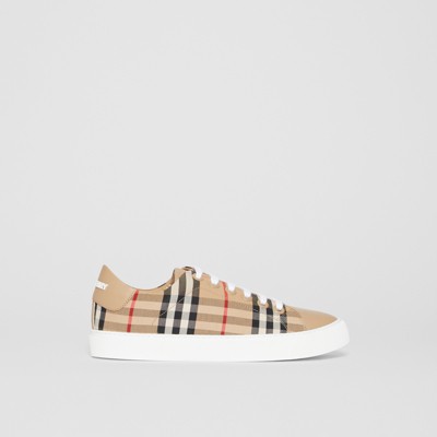 burberry tennis shoes