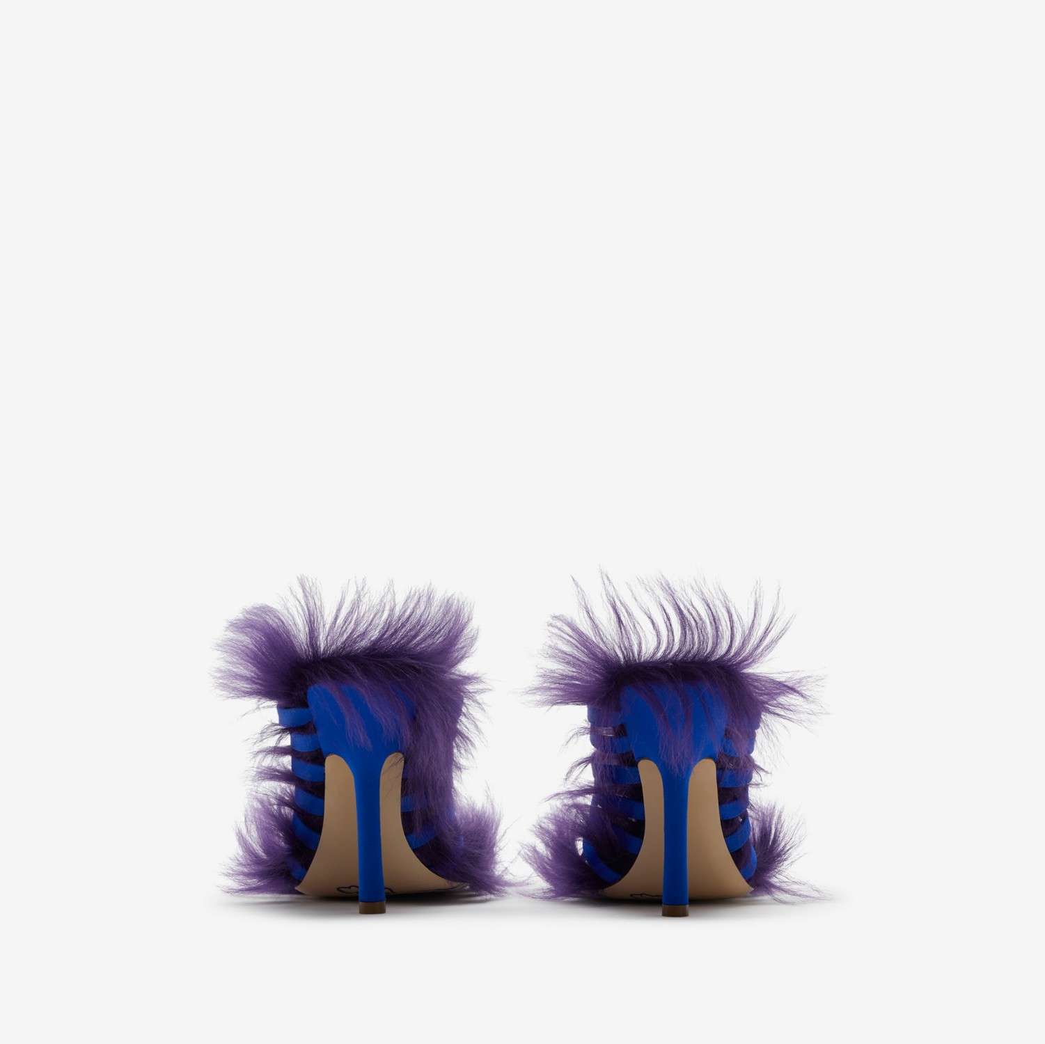 Sandálias Step Fuzz de cetim (Knight/ribbon) - Mulheres | Burberry® oficial