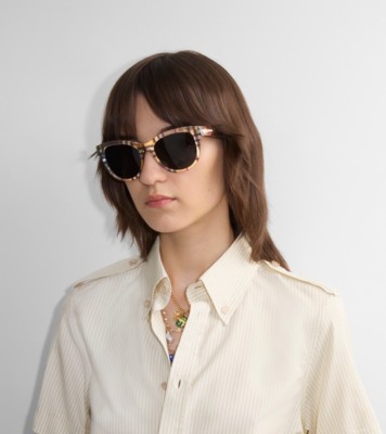 Check Round Sunglasses in Vintage check | Burberry® Official