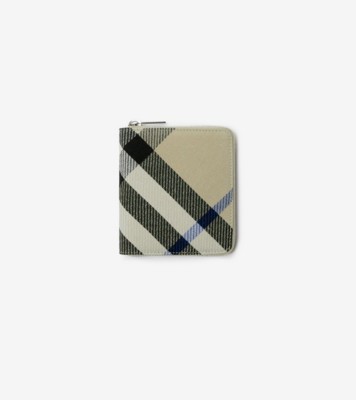 Burberry wallet zip hotsell