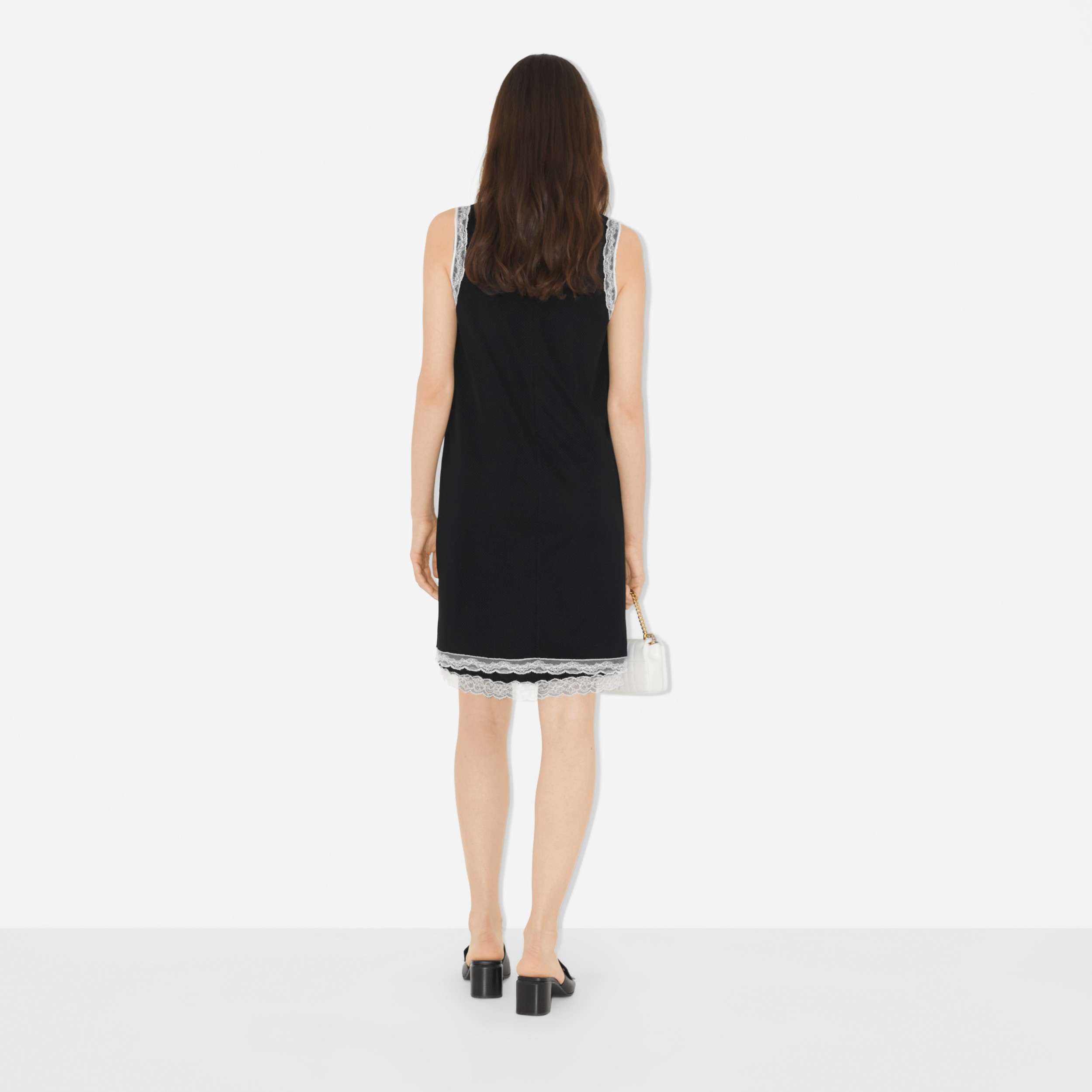 Vestido sin mangas en malla con detalles de encaje (Negro) - Mujer | Burberry® oficial - 4