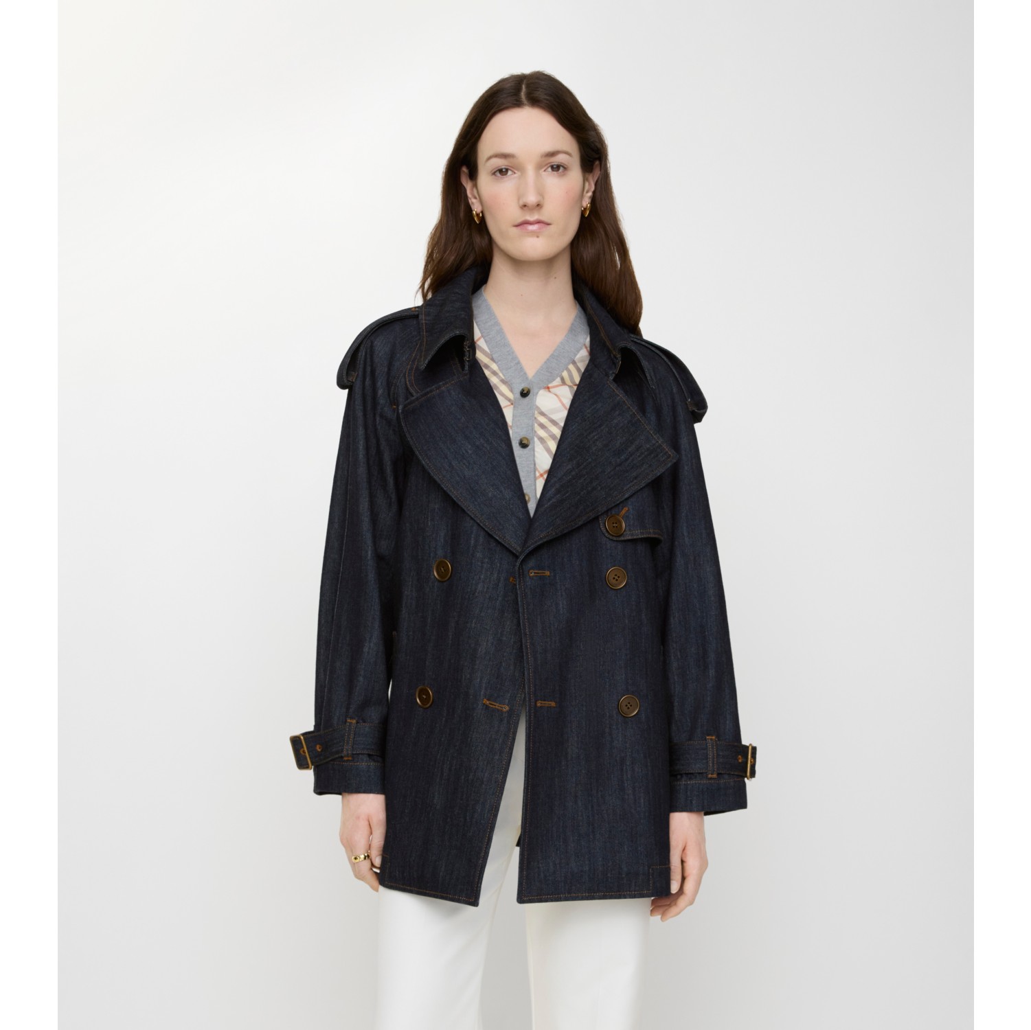 Short Denim Fitzrovia Trench Coat in Dark indigo - Women, Cotton | Burberry® Official