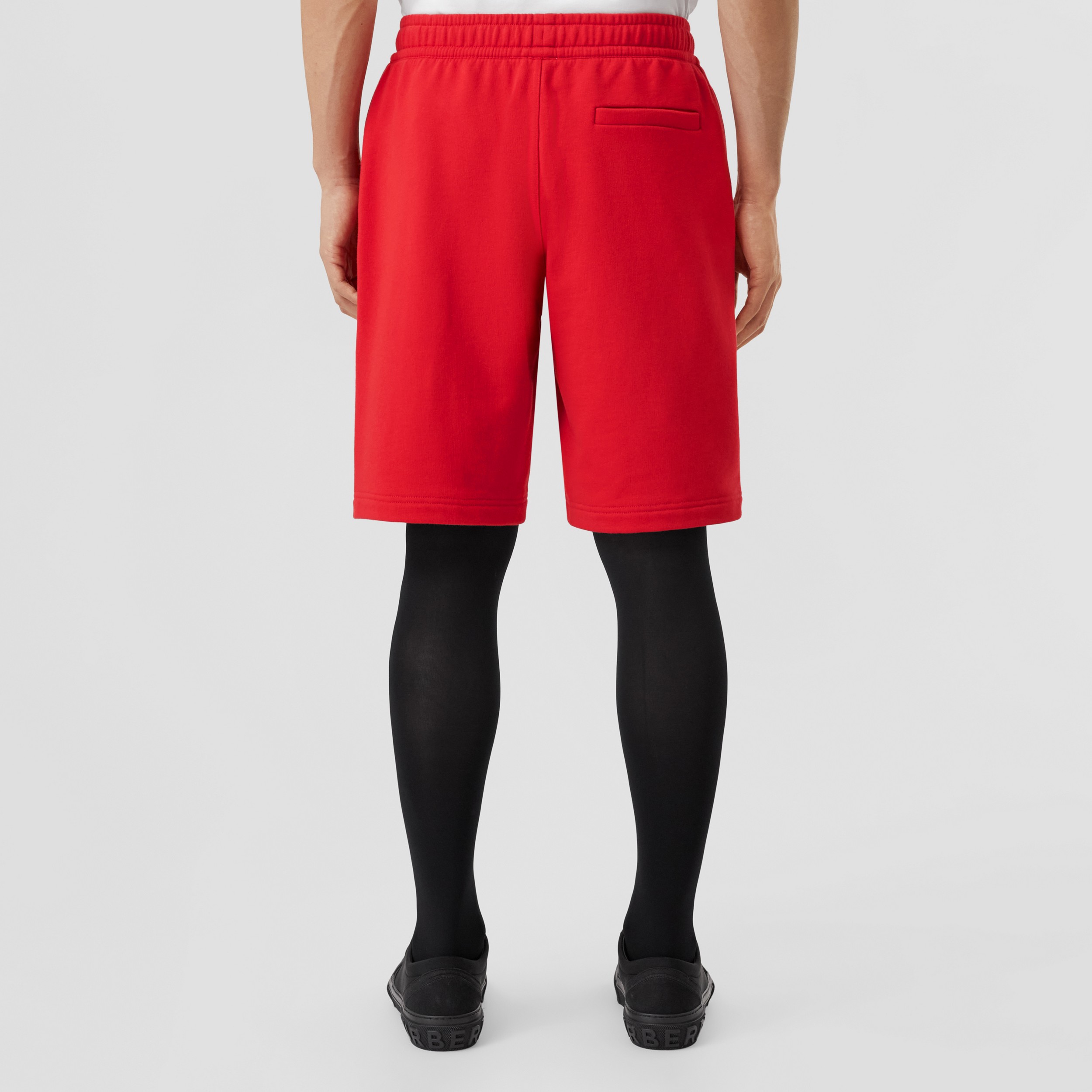 Pantalones cortos en algodón con motivo de conejo (Rojo Intenso) - Hombre | Burberry® oficial - 3
