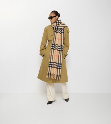 78B996D2-A293-49E8-BC40-